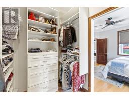 81 HURON STREET - 38