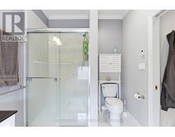 81 HURON STREET - 40