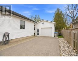81 HURON STREET - 42