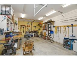81 HURON STREET - 43