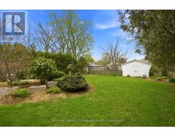 81 HURON STREET - 46