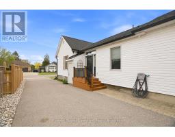 81 HURON STREET - 50