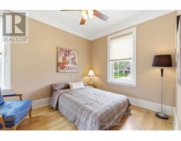 81 HURON STREET - 6