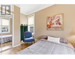 81 HURON STREET - 7