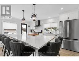 154 FOREST ROAD - 12