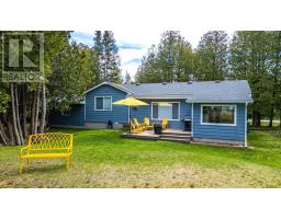 188 BAY STREET - 11