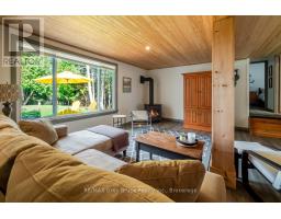 188 BAY STREET - 16