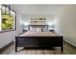 188 BAY STREET - 32
