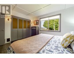 188 BAY STREET - 33