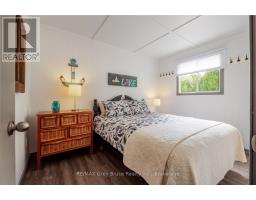 188 BAY STREET - 35