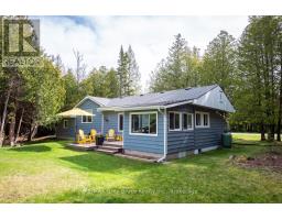 188 BAY STREET - 36