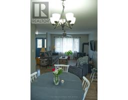 52 SUNSHINE STREET - 11
