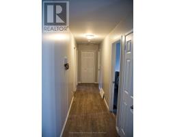 52 SUNSHINE STREET - 12