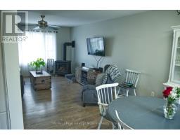 52 SUNSHINE STREET - 9