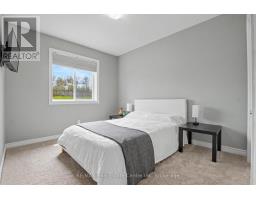 58 CURZON CRESCENT - 16