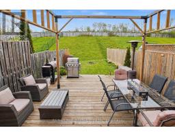 58 CURZON CRESCENT - 23