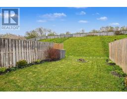 58 CURZON CRESCENT - 24