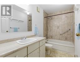 402 - 200 RIVER STREET - 28