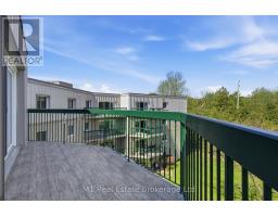 402 - 200 RIVER STREET - 31