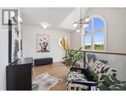 3 QUEENSBROOK CRESCENT - 15