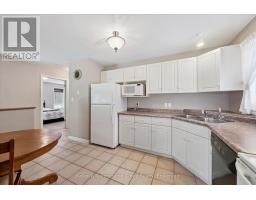 6 PARKSIDE DRIVE - 15