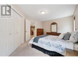 6 PARKSIDE DRIVE - 20