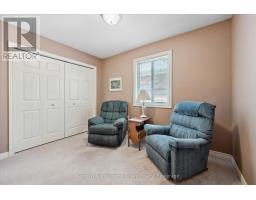 6 PARKSIDE DRIVE - 22