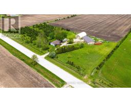 3932 BRUCE ROAD 6 - 1