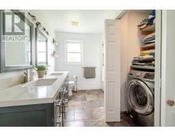 3932 BRUCE ROAD 6 - 17
