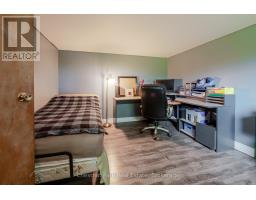3932 BRUCE ROAD 6 - 27