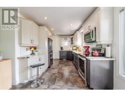 3932 BRUCE ROAD 6 - 8
