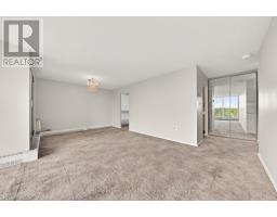 512 - 19 WOODLAWN ROAD E - 13