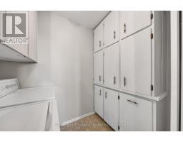 512 - 19 WOODLAWN ROAD E - 26