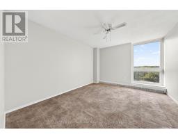 512 - 19 WOODLAWN ROAD E - 29