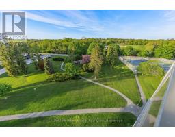 512 - 19 WOODLAWN ROAD E - 35