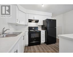 4 - 465 GARAFRAXA STREET W - 7