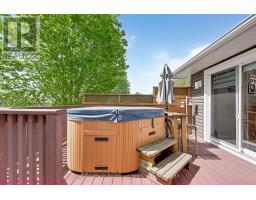 28 MAPLE STREET - 13