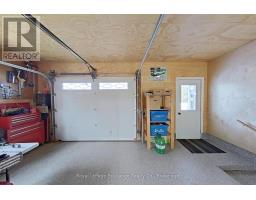 28 MAPLE STREET - 19