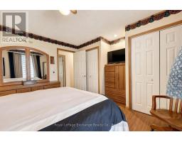 28 MAPLE STREET - 37