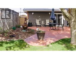 28 MAPLE STREET - 9