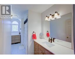 144 KINCARDINE STREET N - 21