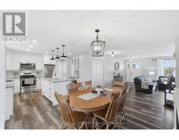 17 BROWN STREET N - 16