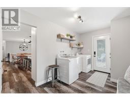 17 BROWN STREET N - 22