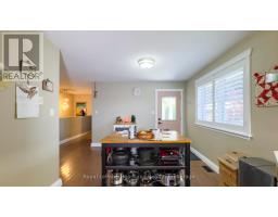 39 BALVINA DRIVE W - 17