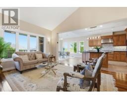 14 - 19 SIMMONDS DRIVE - 27