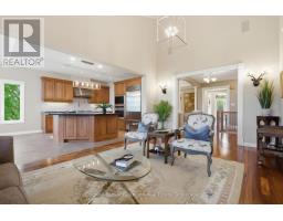 14 - 19 SIMMONDS DRIVE - 28