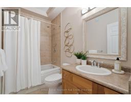 14 - 19 SIMMONDS DRIVE - 33