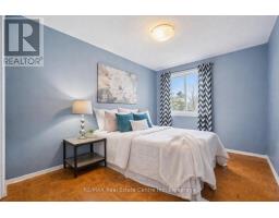 17 - 120 COUNTRY CLUB DRIVE - 11