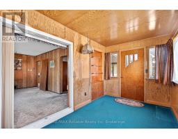 120 VICTORIA STREET - 5