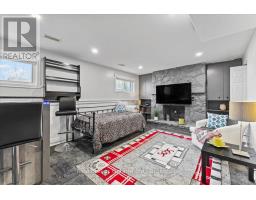 109 MILLER CRESCENT - 17